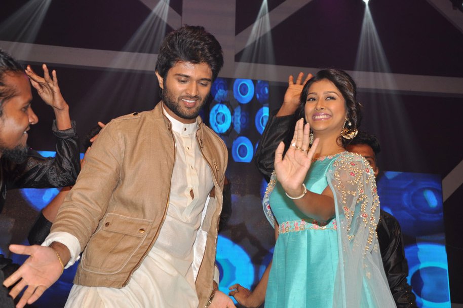 Dwaraka-Movie-Audio-Launch